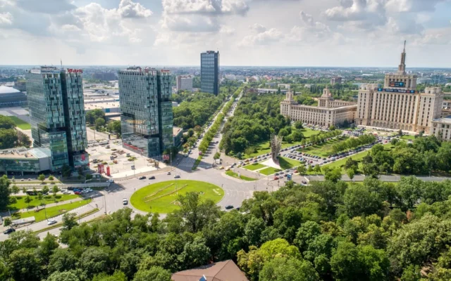 Panoramă aeriană a zonei Piața Presei din București